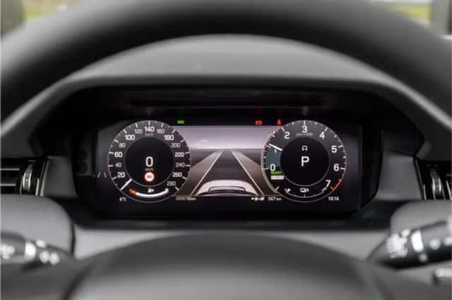 Land Rover Discovery Sport (2025) thumbnail 17