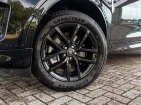 Land Rover Discovery Sport (2025) thumbnail 4