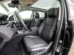 Land Rover Discovery Sport (2025) thumbnail 5