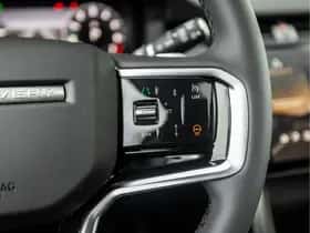 Land Rover Discovery Sport (2025) thumbnail 8