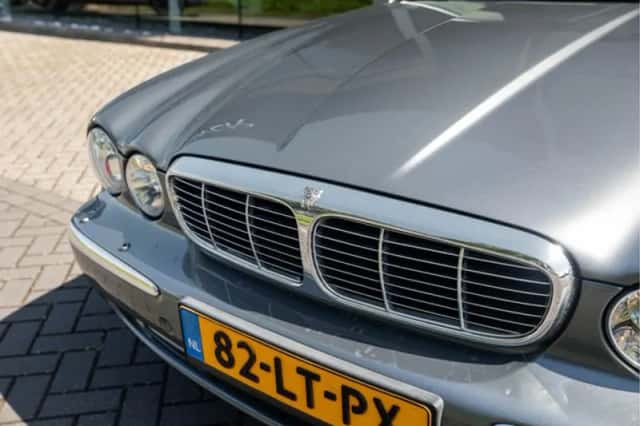 Jaguar XJ (2003) thumbnail 15