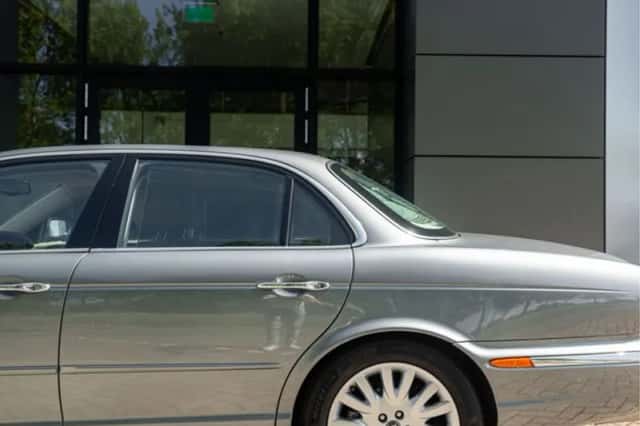 Jaguar XJ (2003) thumbnail 24