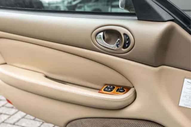Jaguar XK8 (1998) thumbnail 12