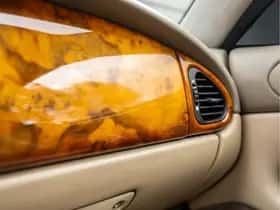 Jaguar XK8 (1998) thumbnail 15