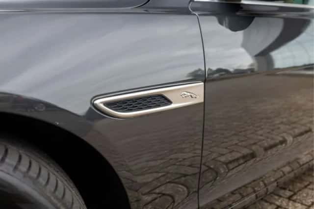 Jaguar XF (2021) thumbnail 19
