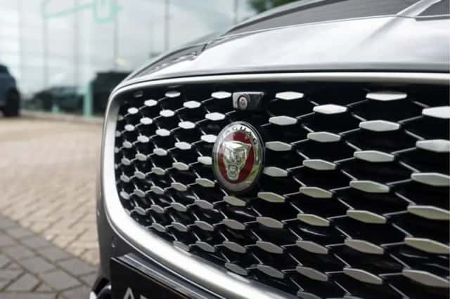 Jaguar XF (2021) thumbnail 23
