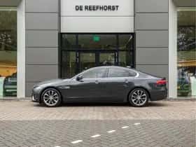 Jaguar XF (2021) thumbnail 8