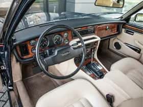 Daimler Double Six (1991) thumbnail 3