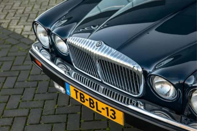 Daimler Double Six (1991) thumbnail 22