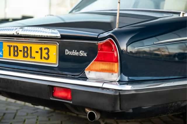 Daimler Double Six (1991) thumbnail 32