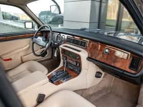 Daimler Double Six (1991) thumbnail 50
