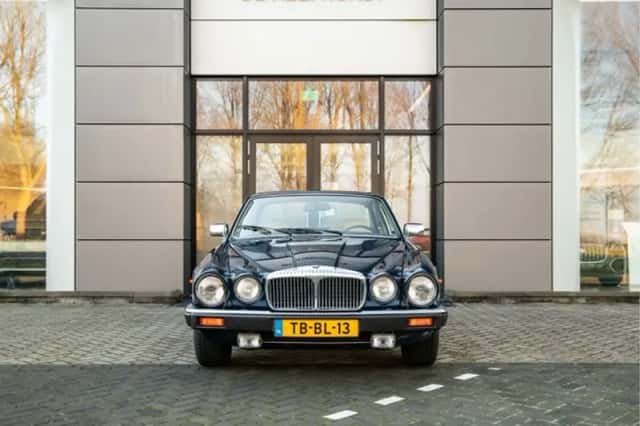 Daimler Double Six (1991) thumbnail 6