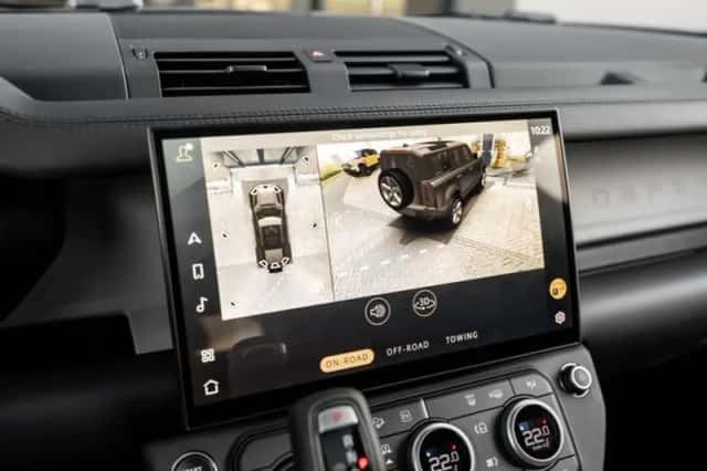 Land Rover Defender (2026) thumbnail 14