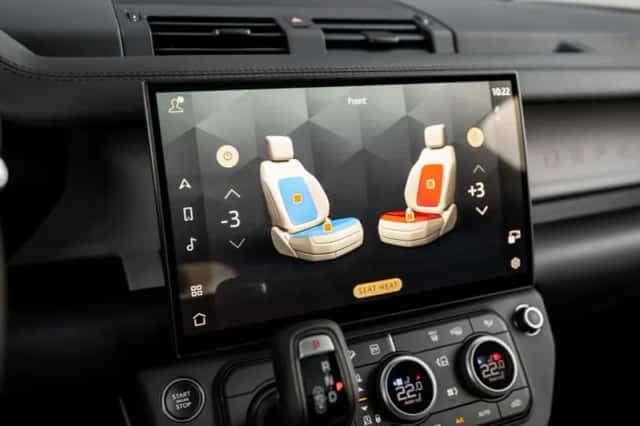 Land Rover Defender (2026) thumbnail 15