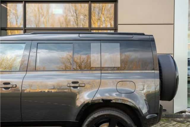 Land Rover Defender (2026) thumbnail 25