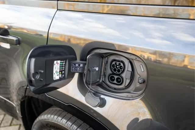 Land Rover Defender (2026) thumbnail 26