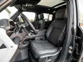 Land Rover Defender (2026) thumbnail 4