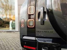 Land Rover Defender (2026) thumbnail 32