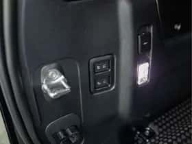 Land Rover Defender (2026) thumbnail 34