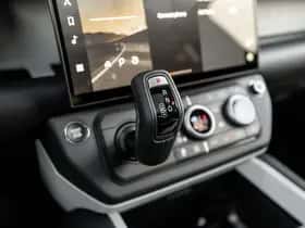 Land Rover Defender (2026) thumbnail 39
