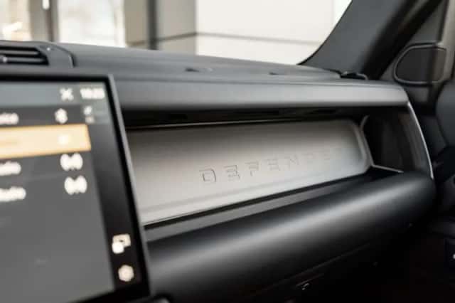 Land Rover Defender (2026) thumbnail 43