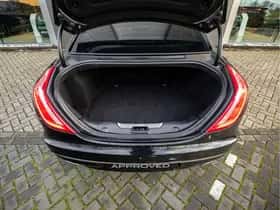 Jaguar XJ (2020) thumbnail 30