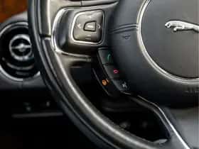 Jaguar XJ (2020) thumbnail 36
