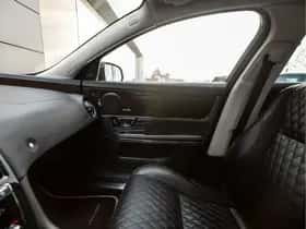 Jaguar XJ (2020) thumbnail 46