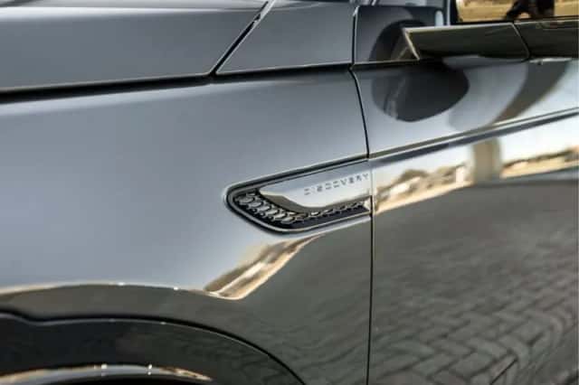 Land Rover Discovery Sport (2026) thumbnail 18