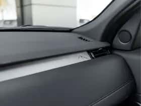 Land Rover Discovery Sport (2026) thumbnail 45