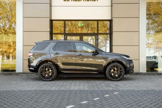 Land Rover Discovery Sport (2026) thumbnail 9