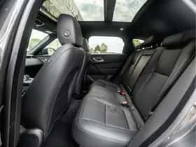 Land Rover Range Rover Velar (2025) thumbnail 16