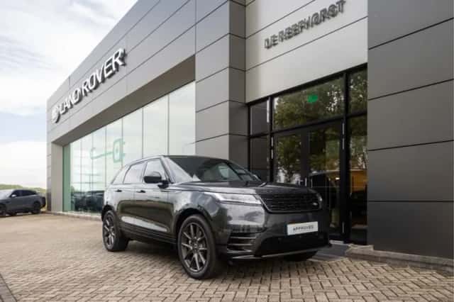 Land Rover Range Rover Velar (2025) thumbnail 25
