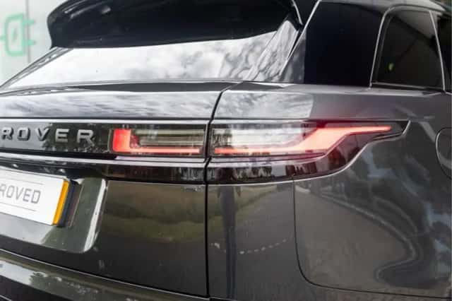 Land Rover Range Rover Velar (2025) thumbnail 27