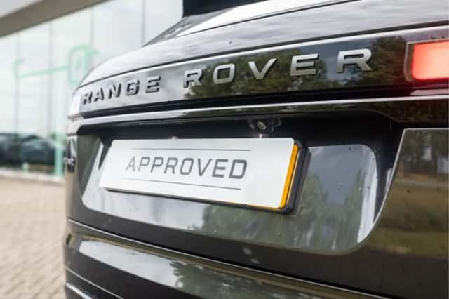 Land Rover Range Rover Velar (2025) thumbnail 28