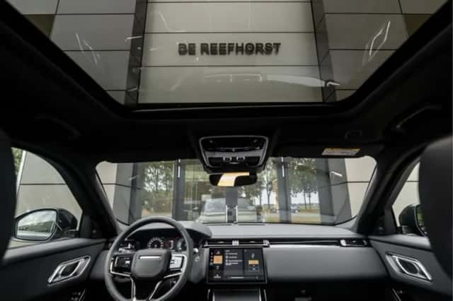 Land Rover Range Rover Velar (2025) thumbnail 41