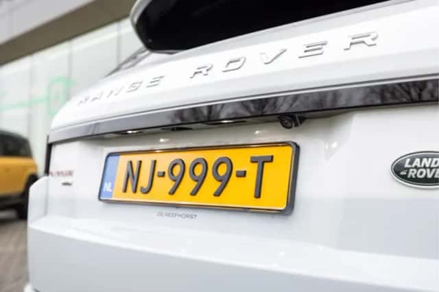 Land Rover Range Rover Evoque (2017) thumbnail 27