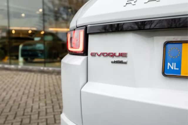 Land Rover Range Rover Evoque (2017) thumbnail 28