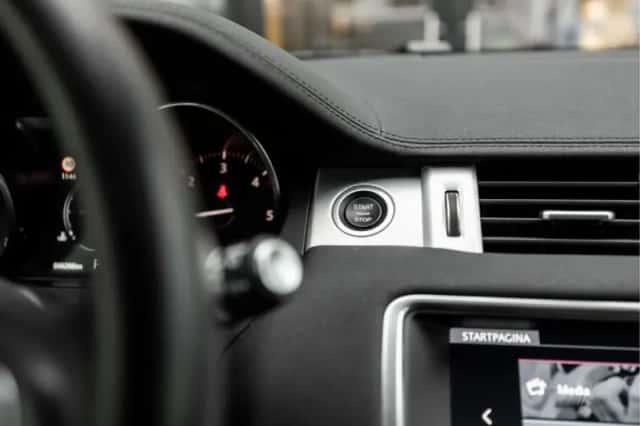 Land Rover Range Rover Evoque (2017) thumbnail 34