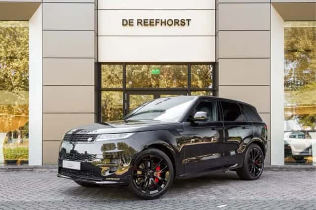 Land Rover Range Rover Sport (2026) thumbnail 1