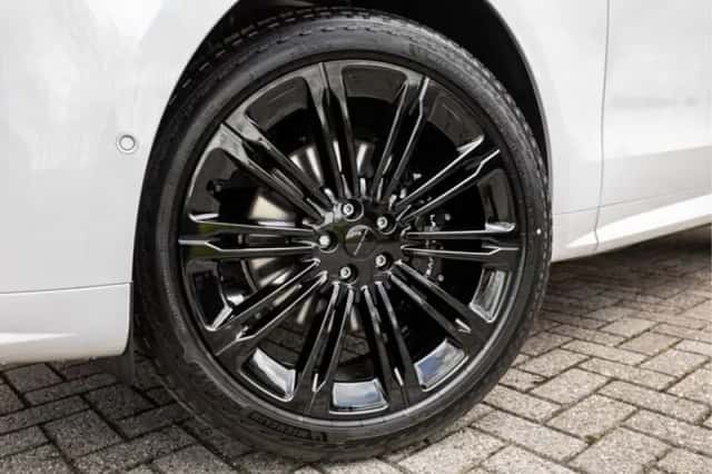 Land Rover Range Rover Sport (2025) thumbnail 19
