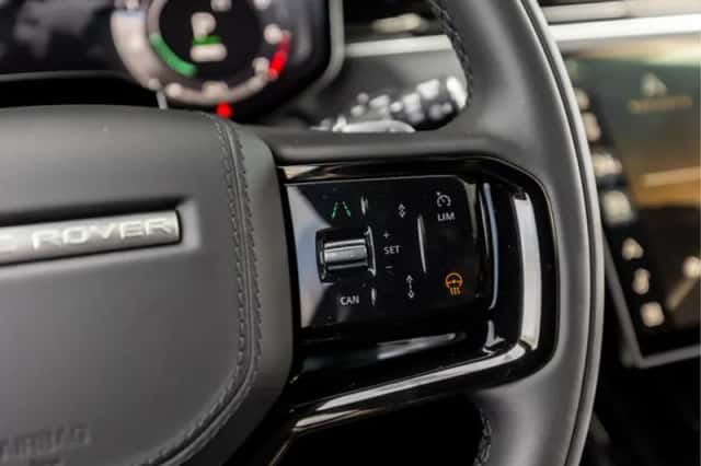 Land Rover Range Rover Sport (2025) thumbnail 40