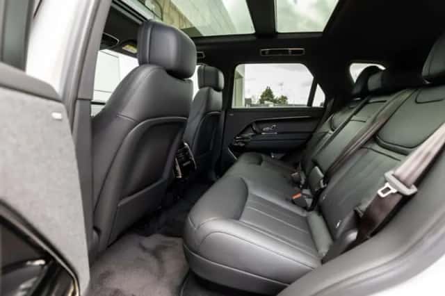 Land Rover Range Rover Sport (2025) thumbnail 5