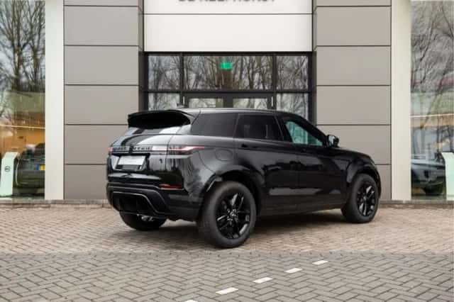 Land Rover Range Rover Evoque (2026) thumbnail 2