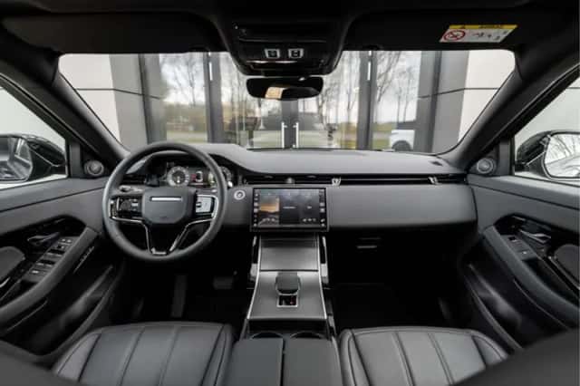 Land Rover Range Rover Evoque (2026) thumbnail 18