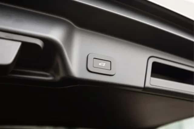 Land Rover Range Rover Evoque (2026) thumbnail 34