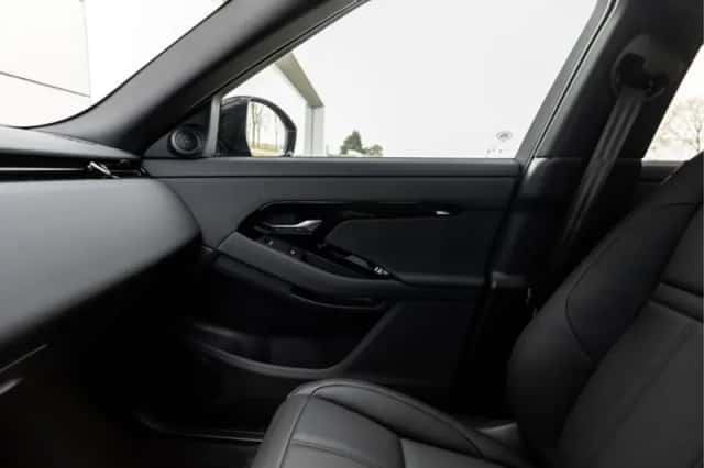Land Rover Range Rover Evoque (2026) thumbnail 41