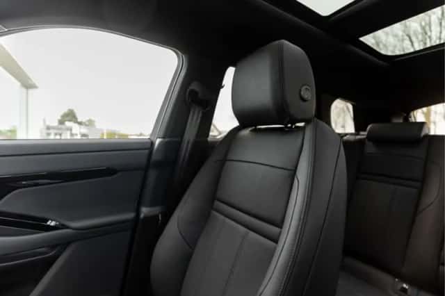Land Rover Range Rover Evoque (2026) thumbnail 42