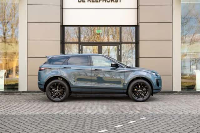 Land Rover Range Rover Evoque (2026) thumbnail 18