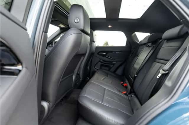 Land Rover Range Rover Evoque (2026) thumbnail 5